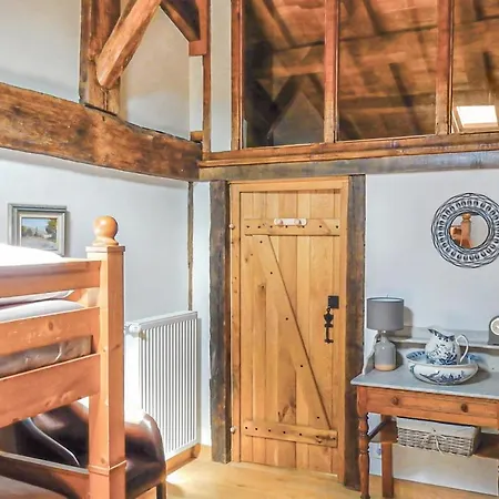 Stunning In With 2 Bedrooms And Wifi 度假居 *